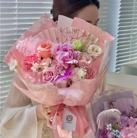ĸ�׽ڳ����Ϳ���ܰ,������ʲô����ʾ��ĸ����˼��